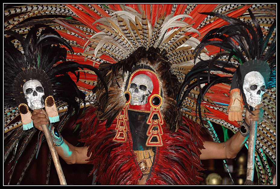 084 Mayan Show at Riu